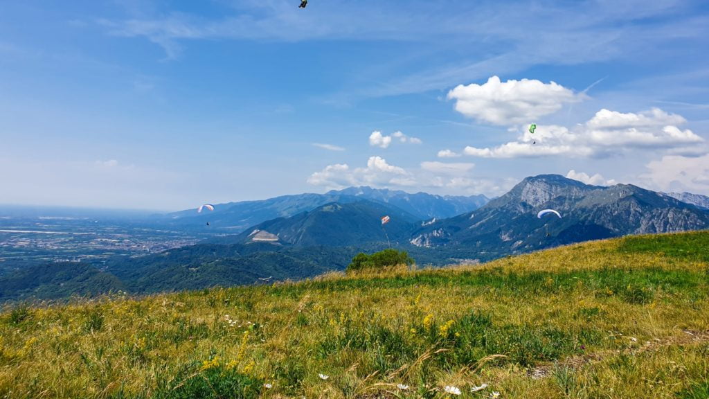 Paragliding Meduno Startplatz