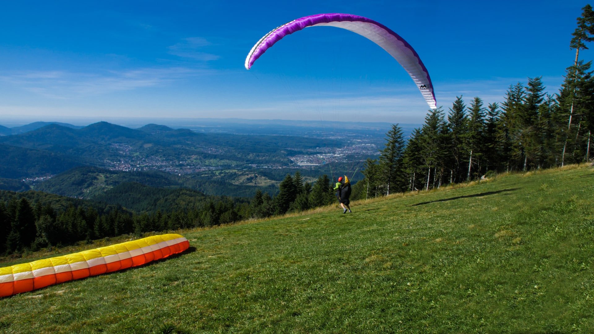 Gleitschirm Startplatz West an der Teufelsmühle